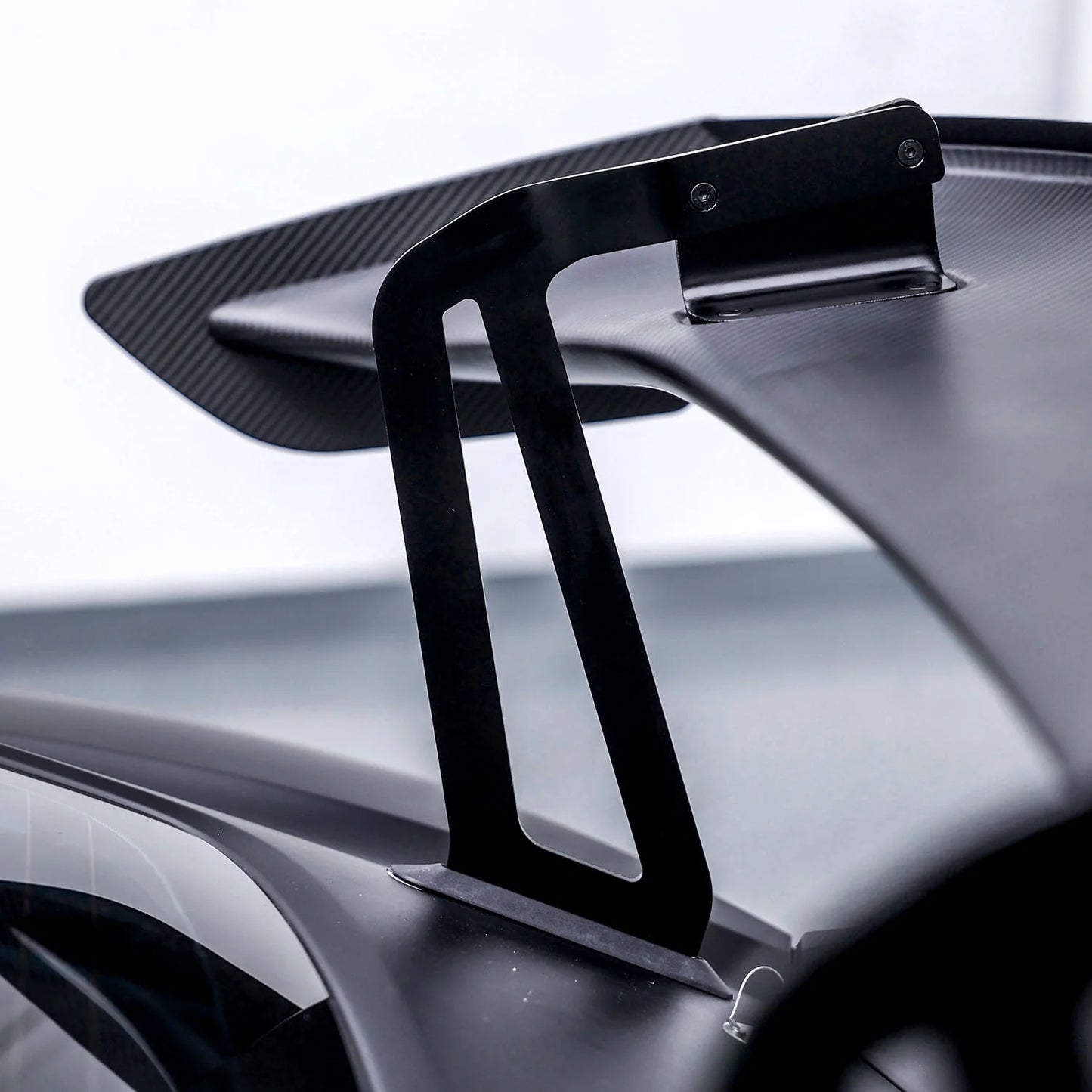 SR GT4 3-INCH SWAN NECK WING RISER - OEM 2017 ALUMINIUM [PORSCHE 718 GT4 / 981 GT4]