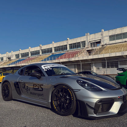 SR DRY CARBON FIBER CLUBSPORT DIVE PLANE & LOWER SIDE SPOILER PACK [PORSCHE 718 GT4/RS/Clubsport]
